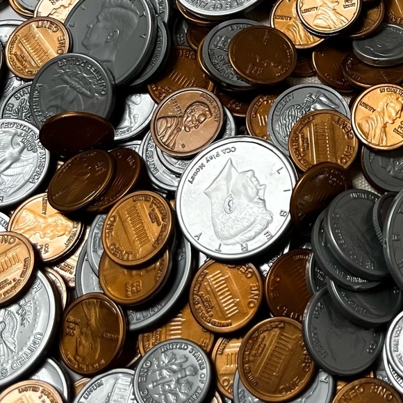 Drawstring Money Bag and 350+ Play Coins - Picture 2 of 5